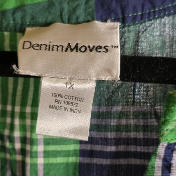 Stylish Green and Blue Plaid Button-Down Shirt 1X - Picture 4 of 4